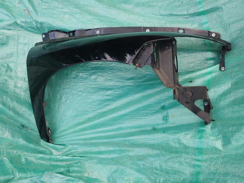 Крила передні chevrolet HHR