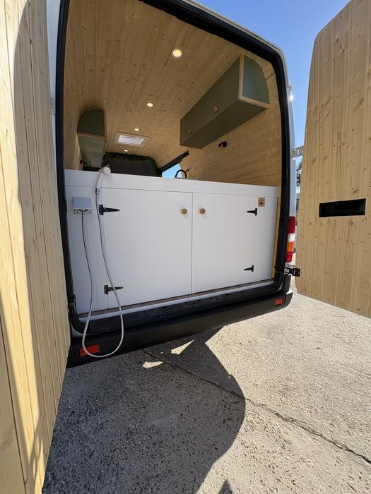 Mercedes sprinter campervan