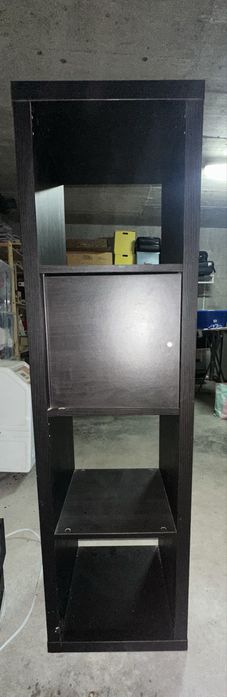 Estante IKEA preta – Em bom estado