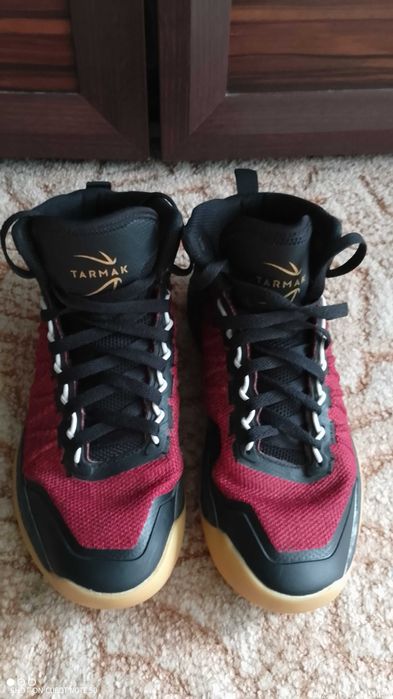 Buty do koszykówki Tarmak czerwone