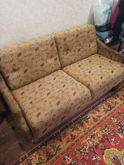Продам Диван недорого