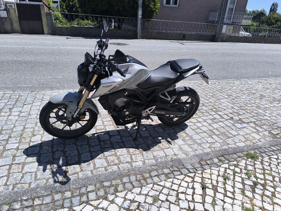 Honda CB125R Excelente estado