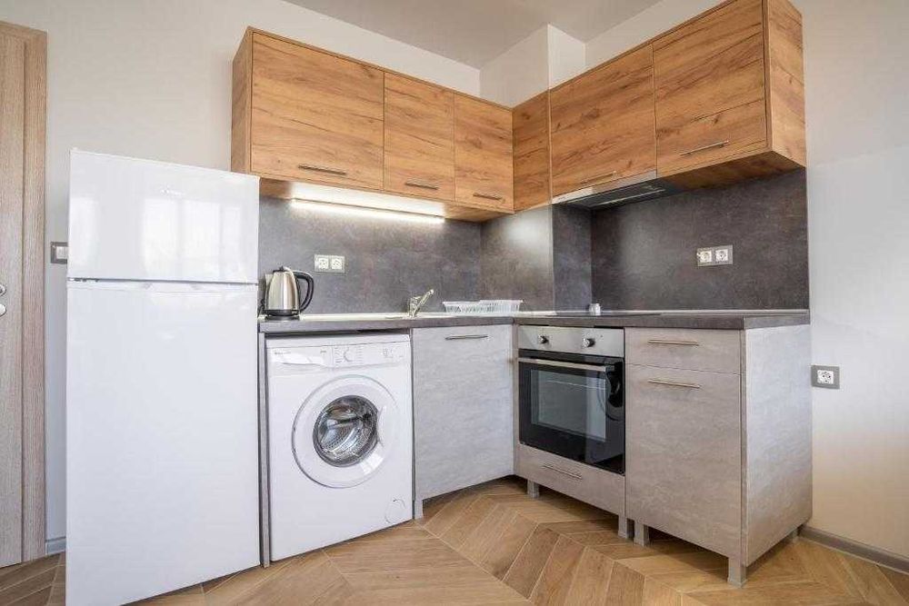 Апартаменты 2-местные посуточно возле ЖД Вокзала, м. Университет.