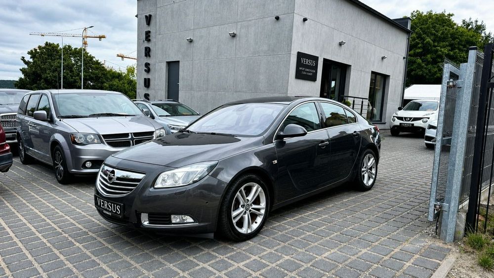 Opel Insignia 2.0 Turbo 4x4 220KM Automat Navi El.fotele Cosmo Bi xenon