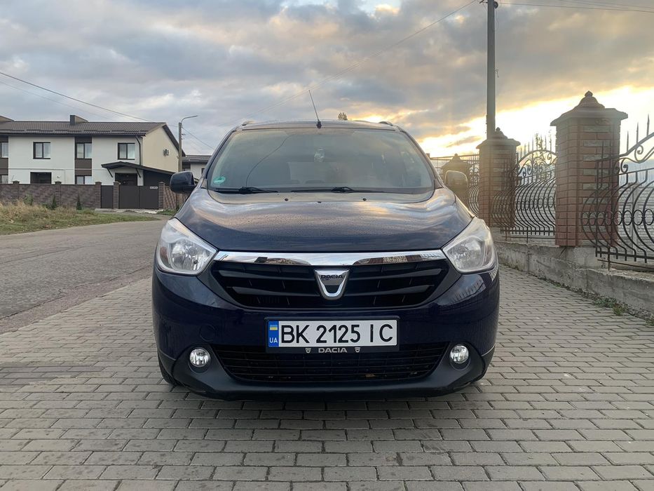 Dacia Lodgy 2013  7 місць обмін на МТЗ