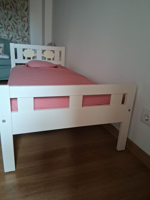 Cama de criança Ikea