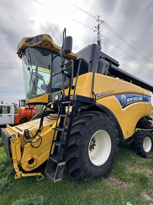 Продам New Holland CX 6090