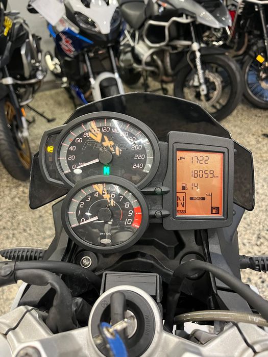 BMW F 800 R de 2017 Optimo estado Top Case BMW 18.750 Kms