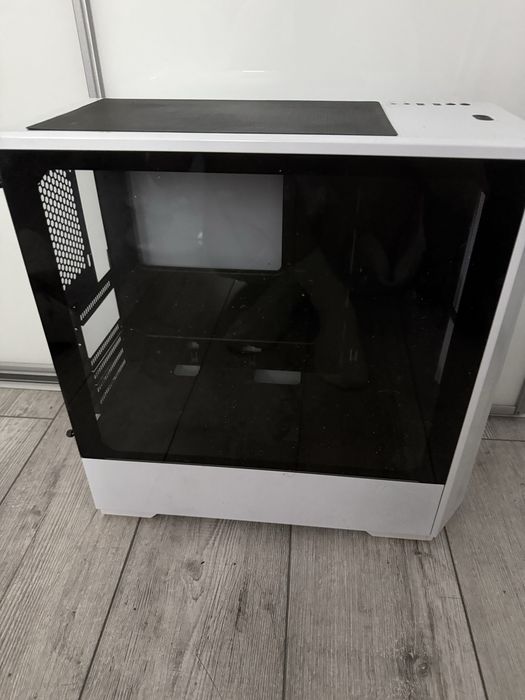 Sprzedam obudowę Phanteks Eclipse P360A White