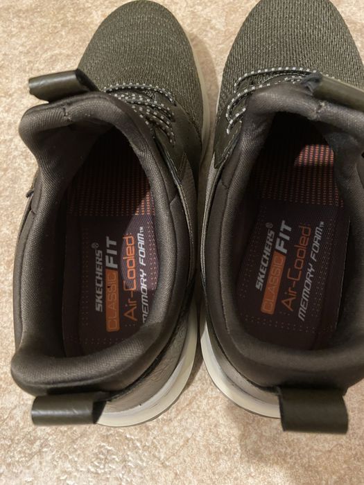 skechers кроссовки новые 41 р