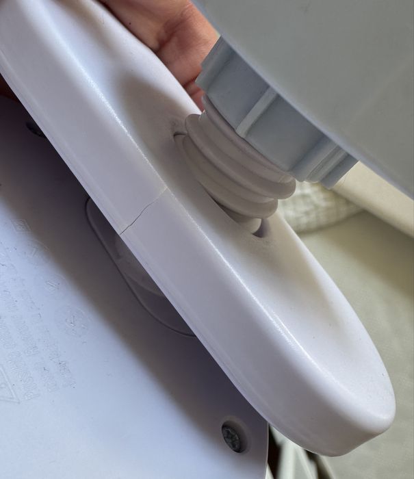 Дитяче ліжечко з маятником, матрас + подарунки