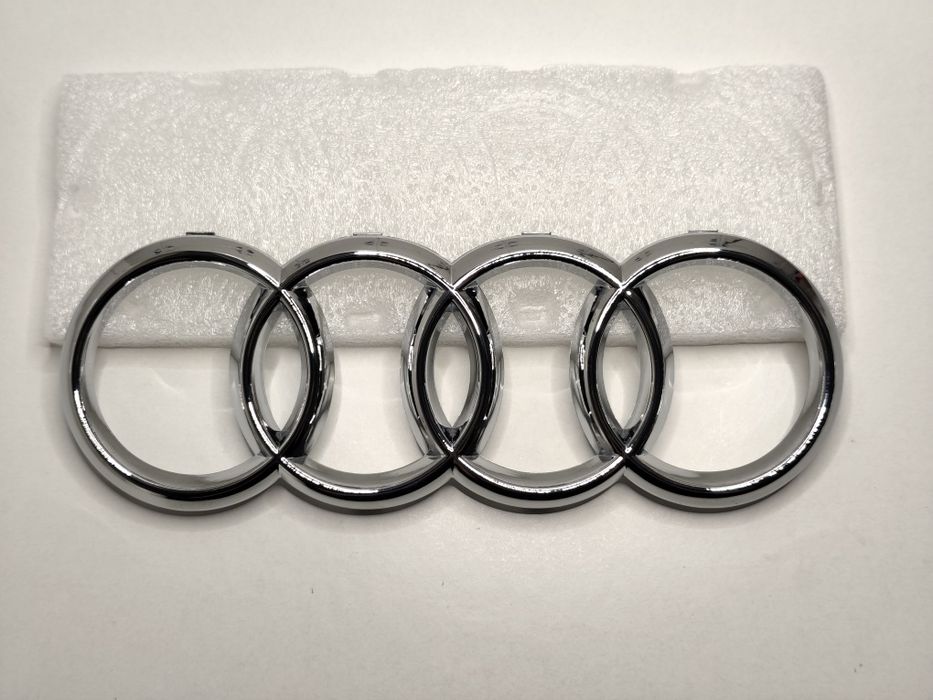 Emblema Grelha Frente Audi 273mm 27.3cm Pernos Dentes Encaixe Símbolo Logo Cromado Modelo A-5 S-5 RS-5 Q-5 Novo