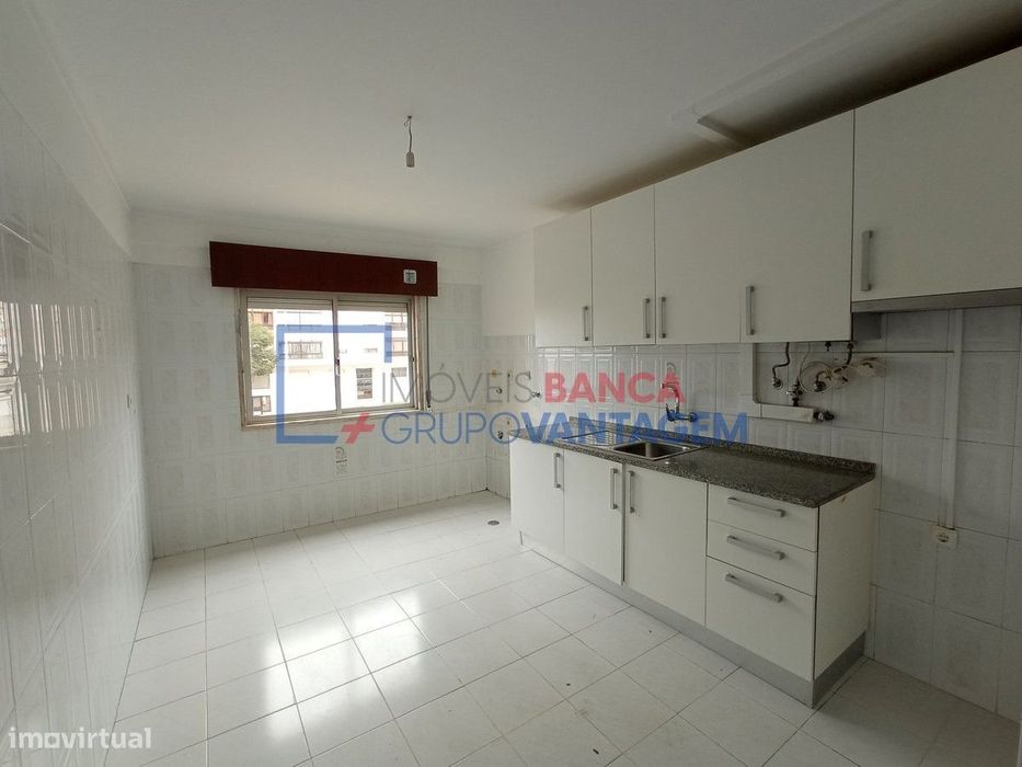Apartamento T1 Agualva arrendado — Agualva E Mira-Sintra, Lisboa