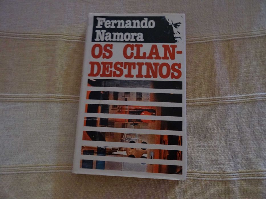Livros Cultura Geral: Fora O Árbitro de Teotónio Lima; Família Propriedade Estado; O Que Diz Molero Dinis Machado; Os Clandestinos; Perestroika; Luar