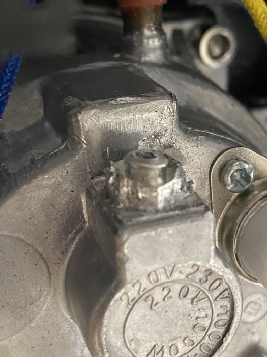 Продам по запчастинах кофемашину Breville prima latte