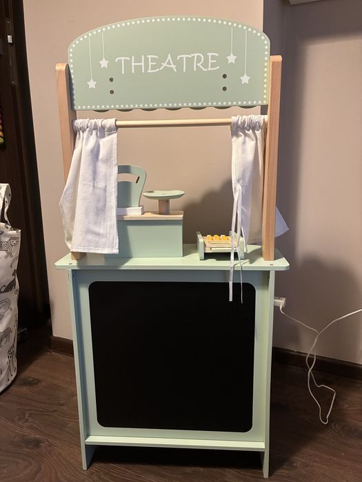 Mamabrum stragan / teatrzyk