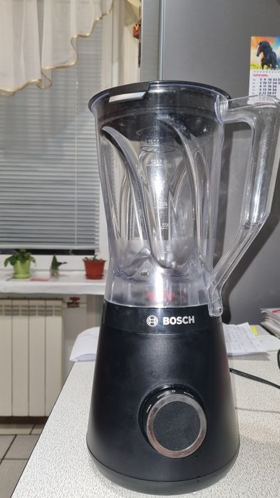 Блендер Bosch MMB6141B у відмінному стані.
