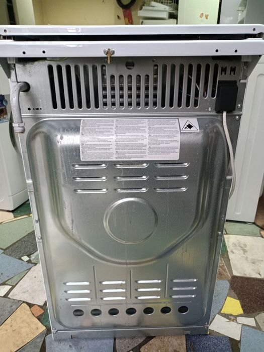 Продам газовую плиту GEFEST 5102-02 ( Беларусь)