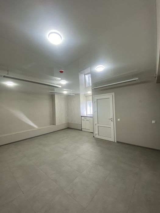 Оренда комерційного приміщення на Урожаї