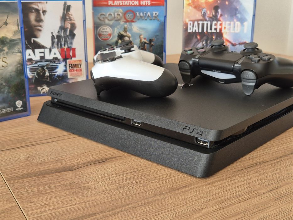 PlayStation 4 slim 500gb na święta plus gratisy