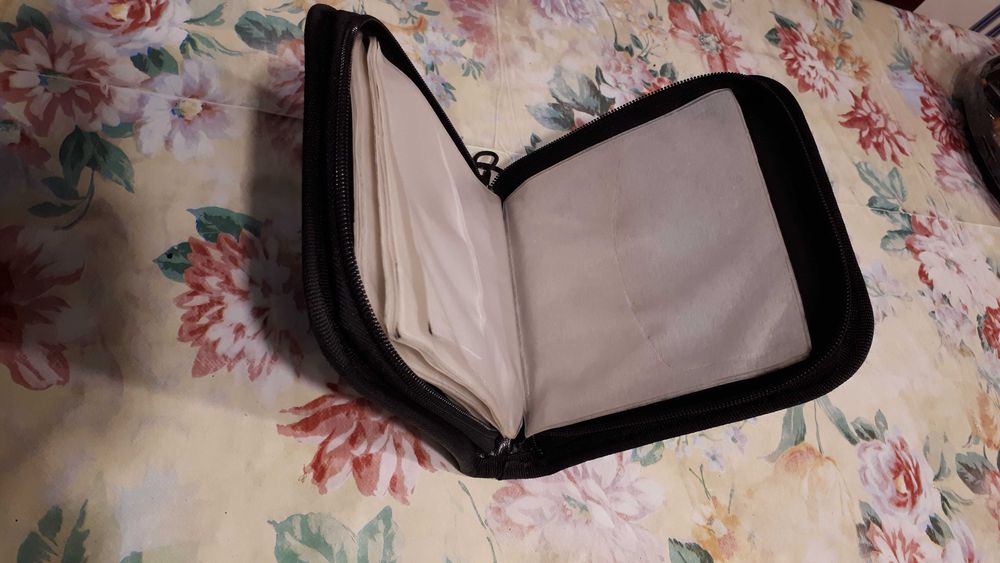 Bolsas e caixas para CD/DVD