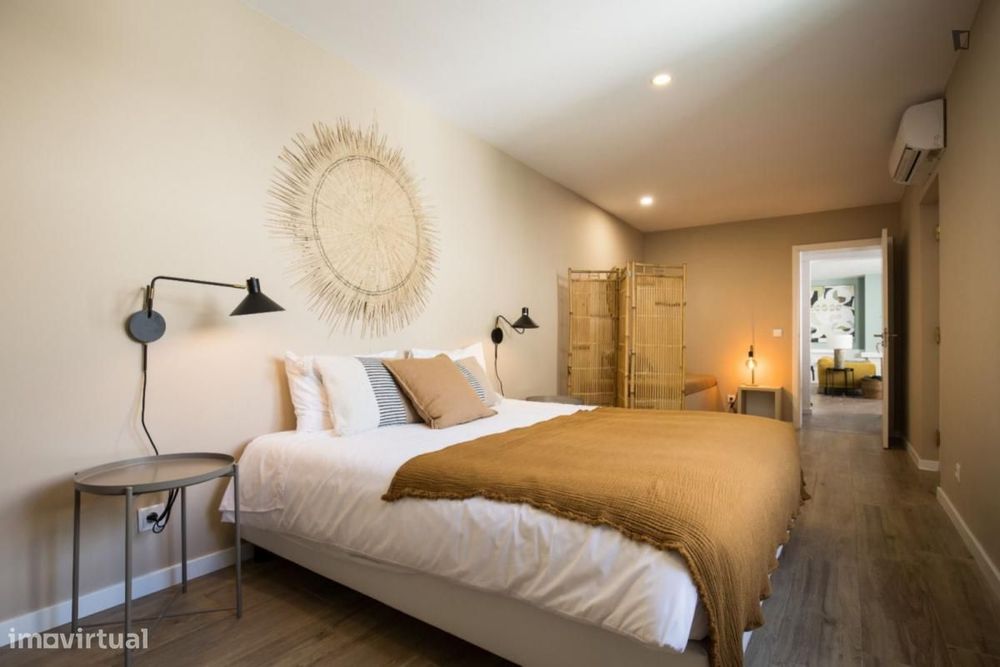 Quarto - localizado em Costa da Caparica Lisbon