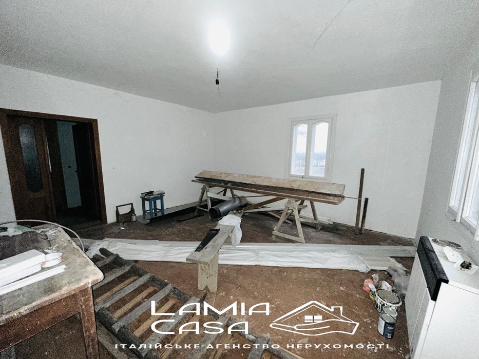 Продаж будиночка в Мигово з ділянкою