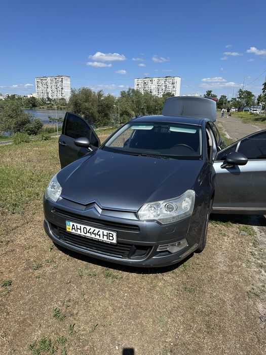 Продаж авто Citroën C5 2009 року