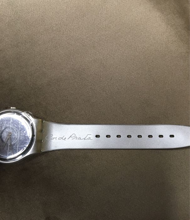 Relogio Swatch Rio Douro Cor de Prata especial caixa de prata