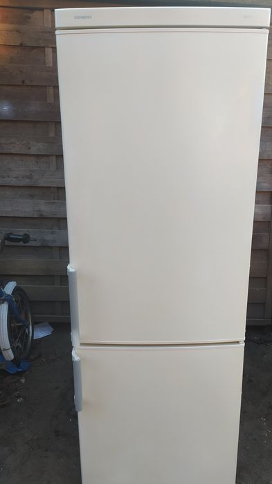 Lodowko zamrażalka Siemens 155x 54 cm