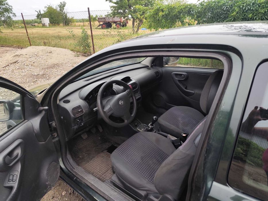 opel corsa c 1.0