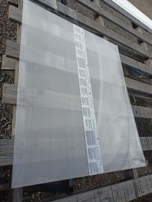 Płyta poliwęglan komorowy pleksa plexi 5mm 101x84cm