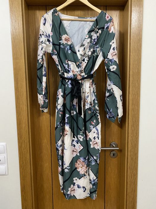 Vestido com elastico na cintura