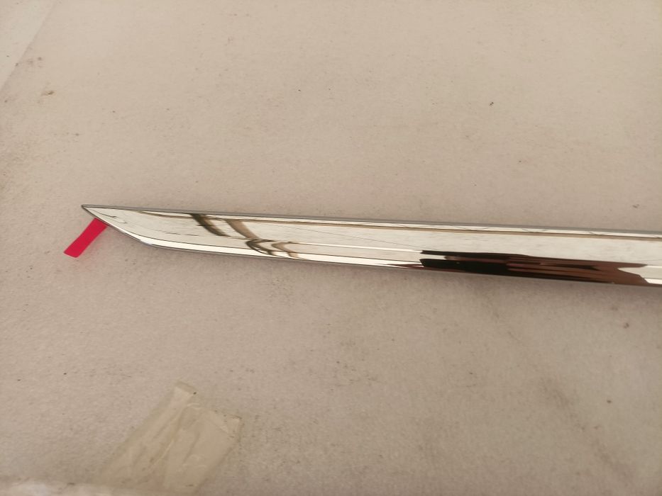 VW Tiguan II 2 5NA 15- listwa chrom drzwi prawy przód prawa przednia