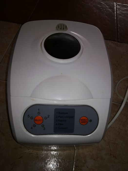 Máquina de fazer Pão.