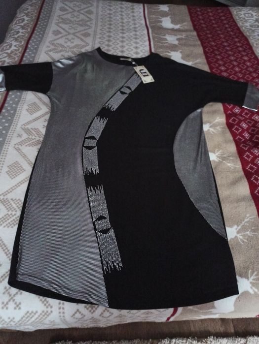 Продам недорого нове плаття.