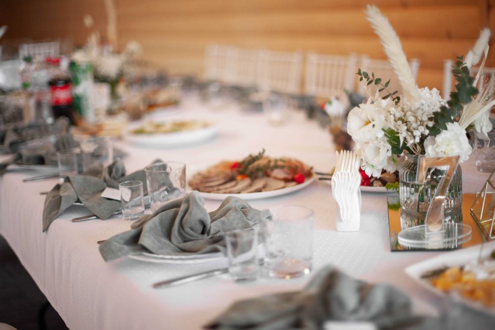 Є СВІТЛО!Оренда будинку подобово з великим залом!Басейн з підігрівом