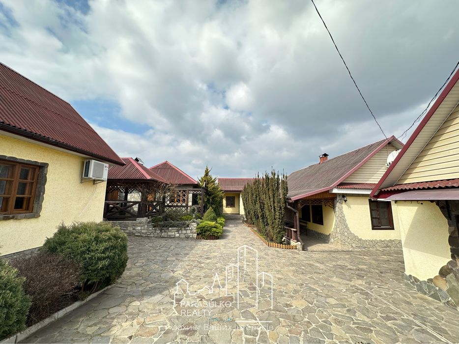 Продам відпочинковий комплекс біля річки