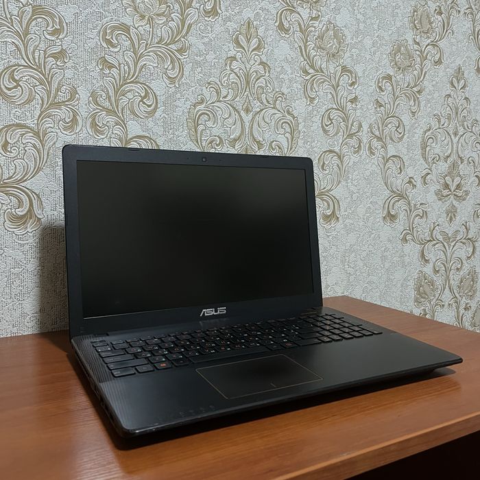 Ноутбук ASUS X550V GTX950M / i7 2,8 Ghz / 16RAM / 15,6”
