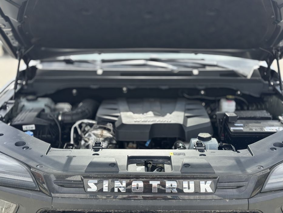 Пікап 4x4 Sinotrak Bolden