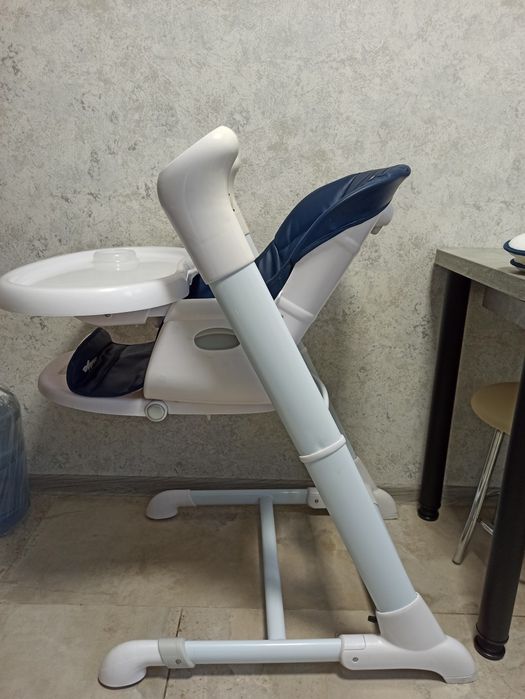 Стульчик для кормления + качель Caretero Indigo Navi