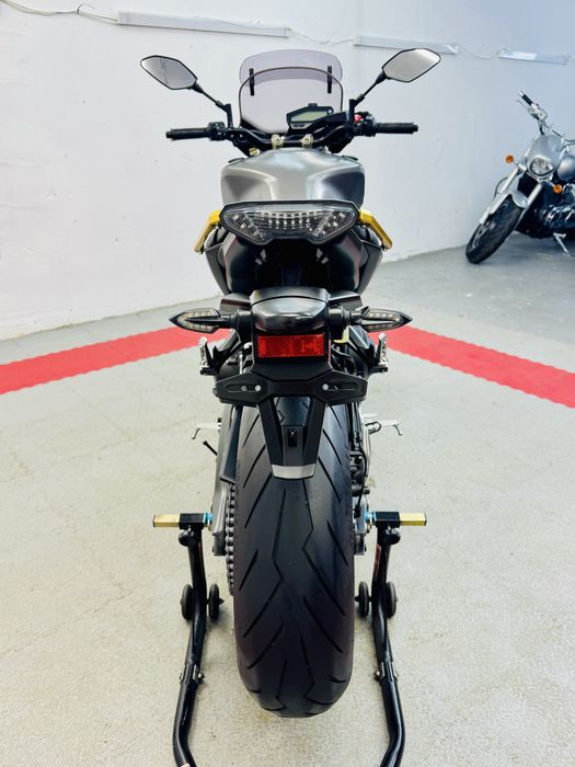 Мотоцикл Yamaha MT-09 ABS в оригіналі тільки з Японії