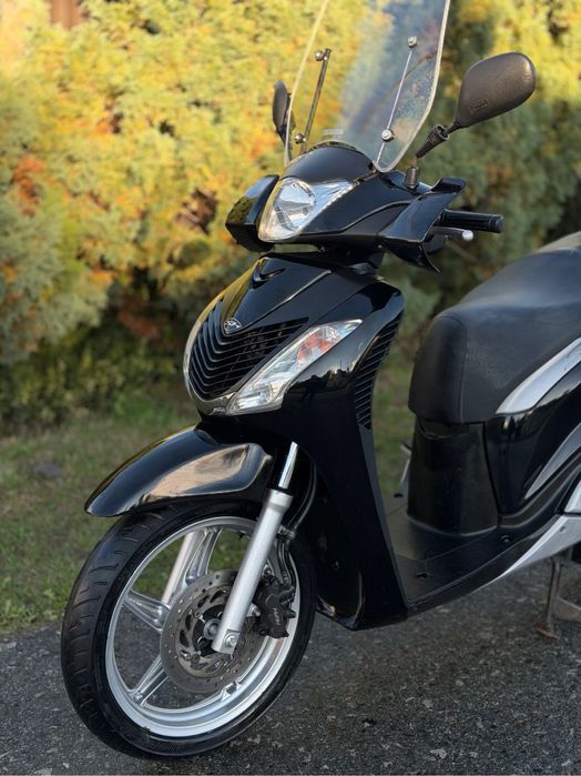 Honda sh 150i 2012