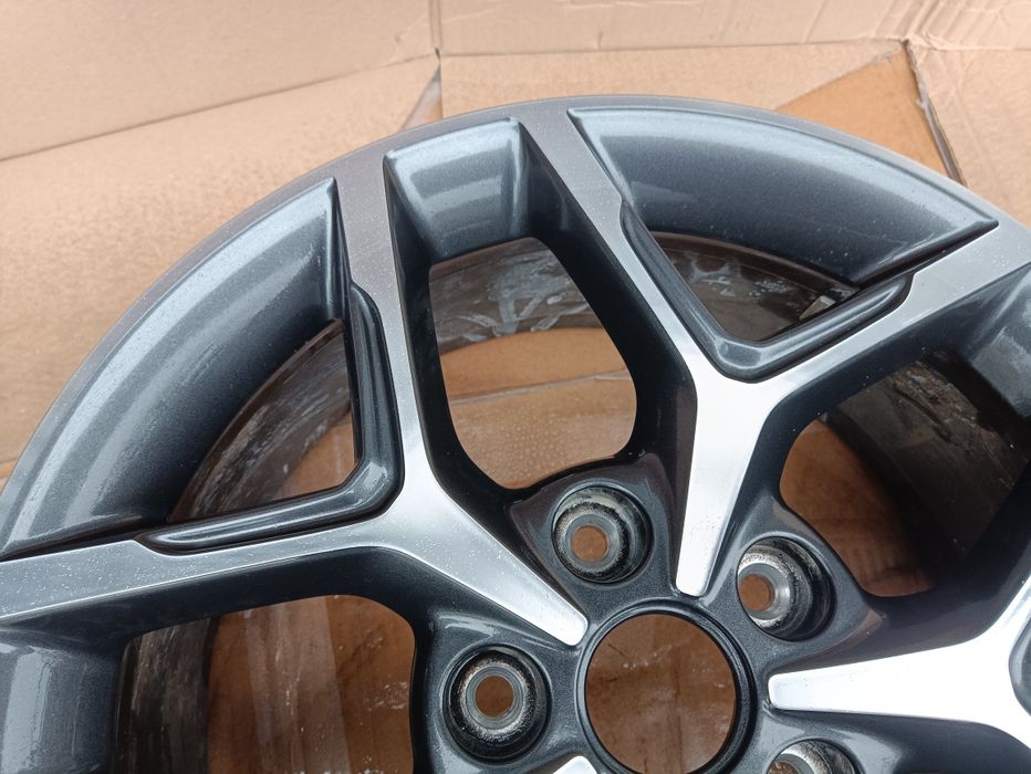 Kia ceed proceed GT felga pojedyncza 17 cali et53 igła wysyłka