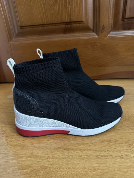 Жіночі черевики Michael Kors