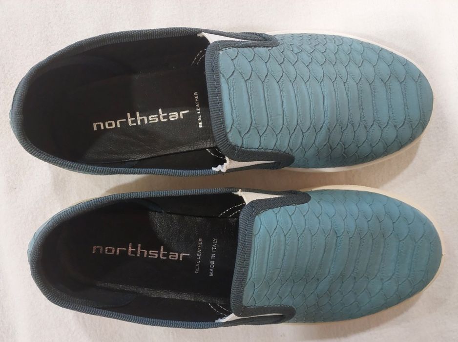 Slip On Mulher em Pele NOVOS, 37