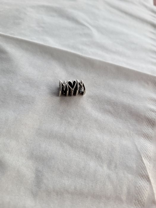 Charms pandora zawieszka mom