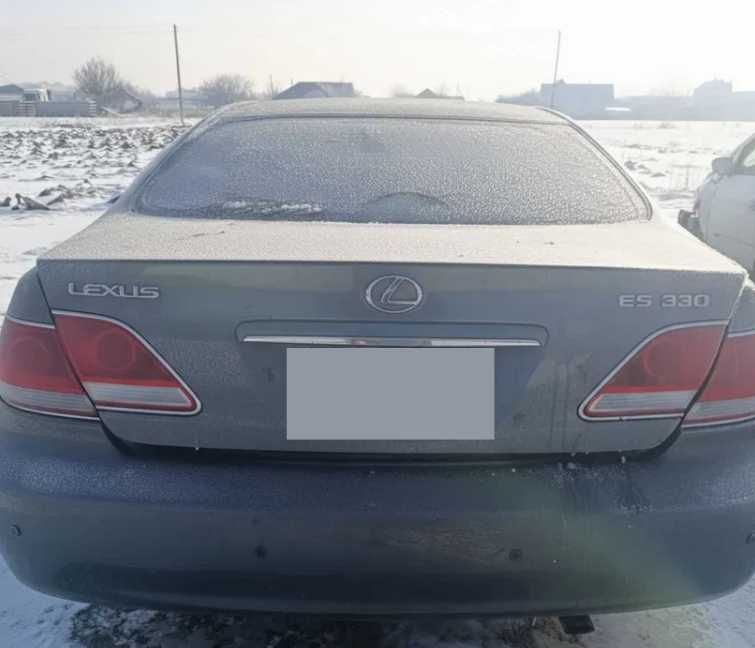 Бампер задній на Авто Lexus ES 330 Бензин 3.3 2003- 2006 р.в.