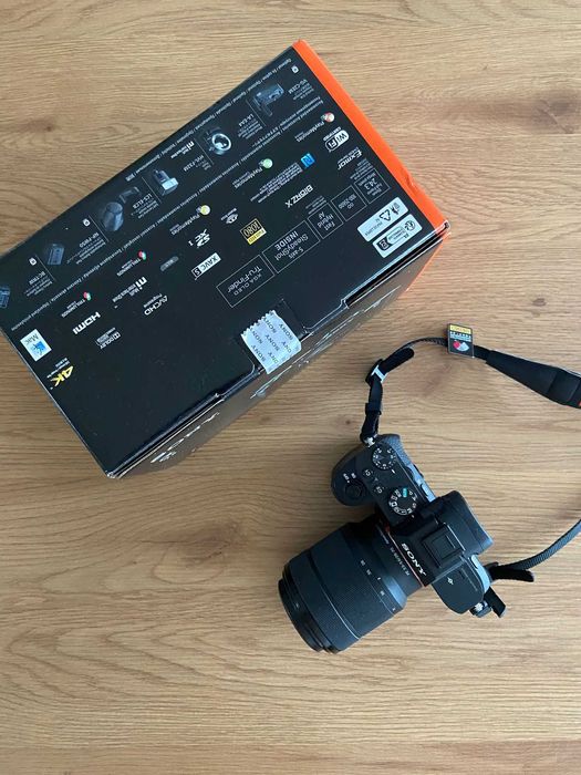 Sony Alpha a7 II + Lente FE 28-70mm