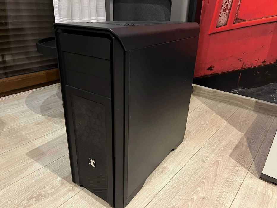 Komputer stacjonarny — i5-6400 / GTX 950 / 8 GB RAM / SSD + HDD
